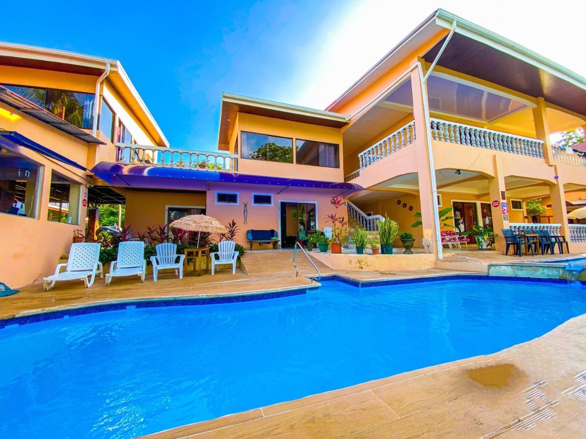 יקו Hotel Beachfront Vista Hermosa מראה חיצוני תמונה