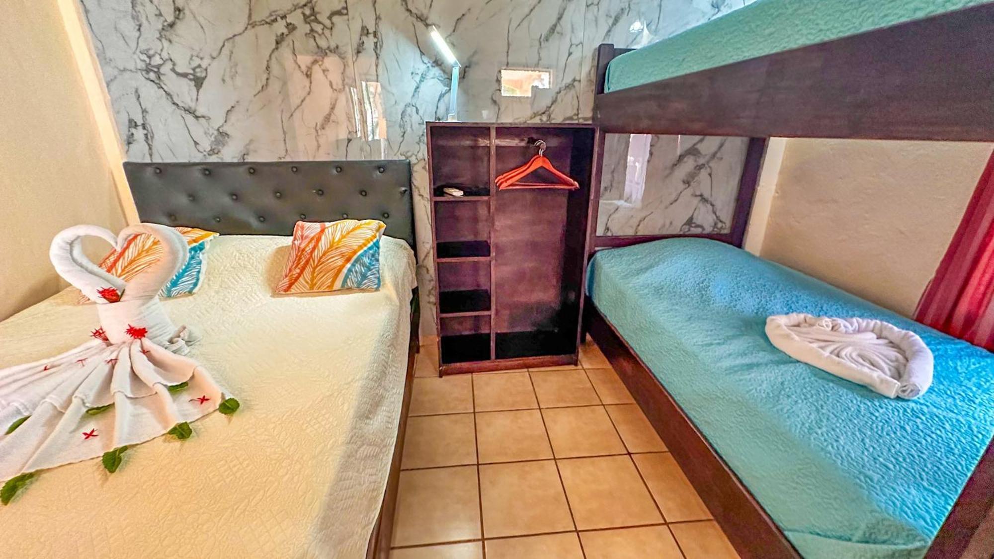 יקו Hotel Beachfront Vista Hermosa מראה חיצוני תמונה